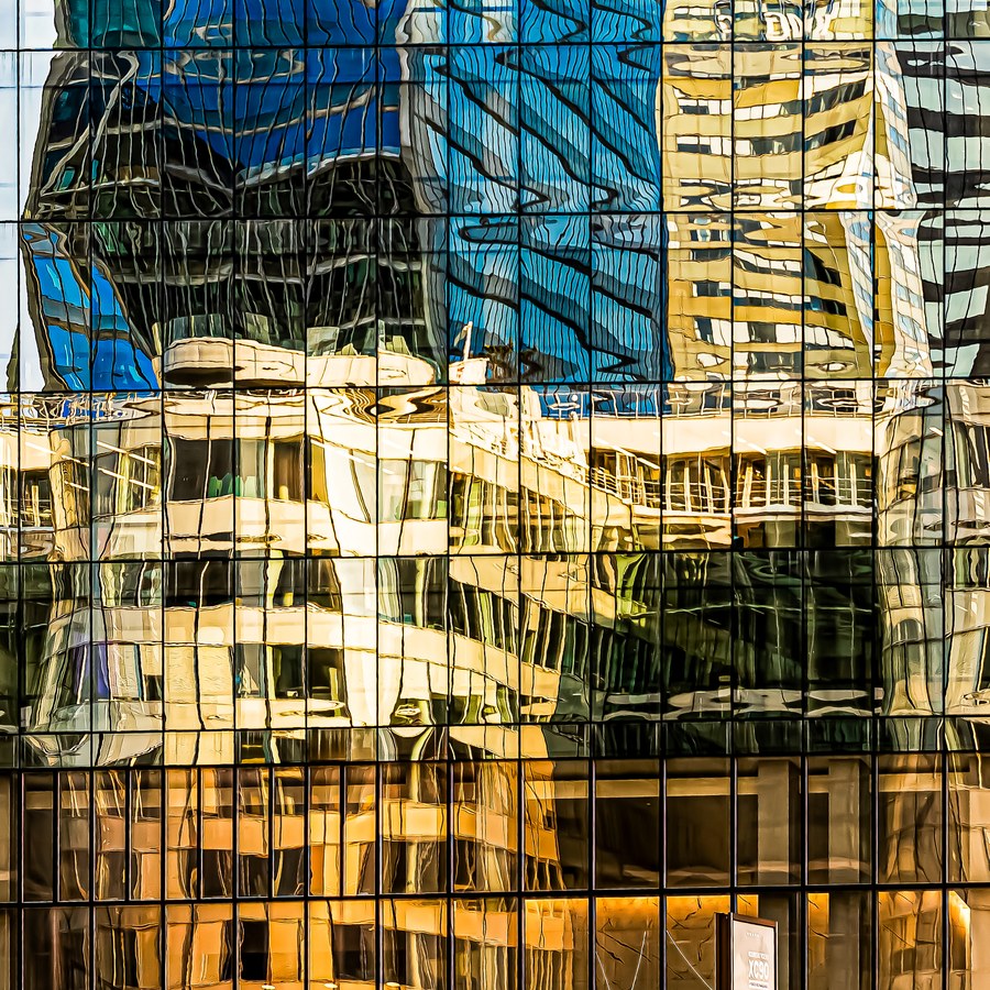 La Défense, reflets verticaux - photographie 4 par Michel Pachot